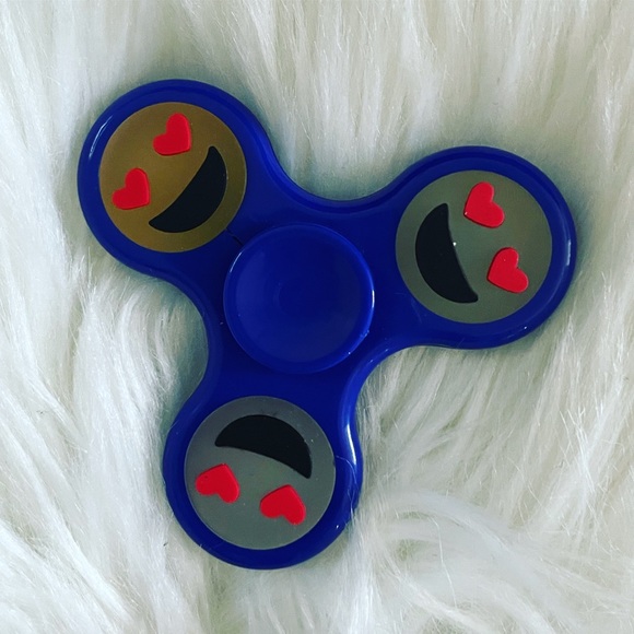 2 Fidget Handspinners NWT - Picture 5 of 9
